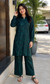 2PC Unstitched Printed Lawn Suit – Orlina (5 Meters)