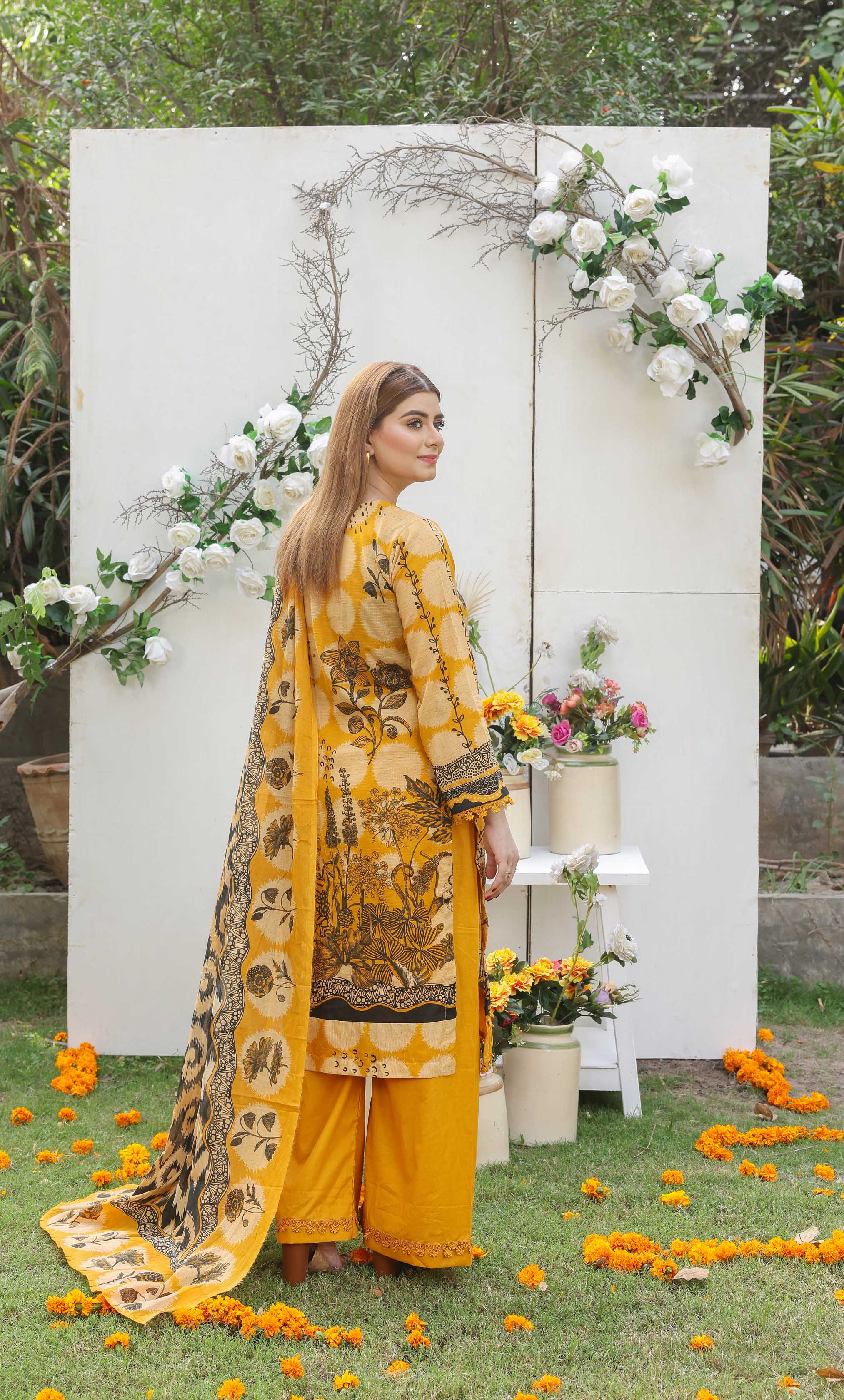 3 Piece Unstitched Premium Lawn Suit- PD-07