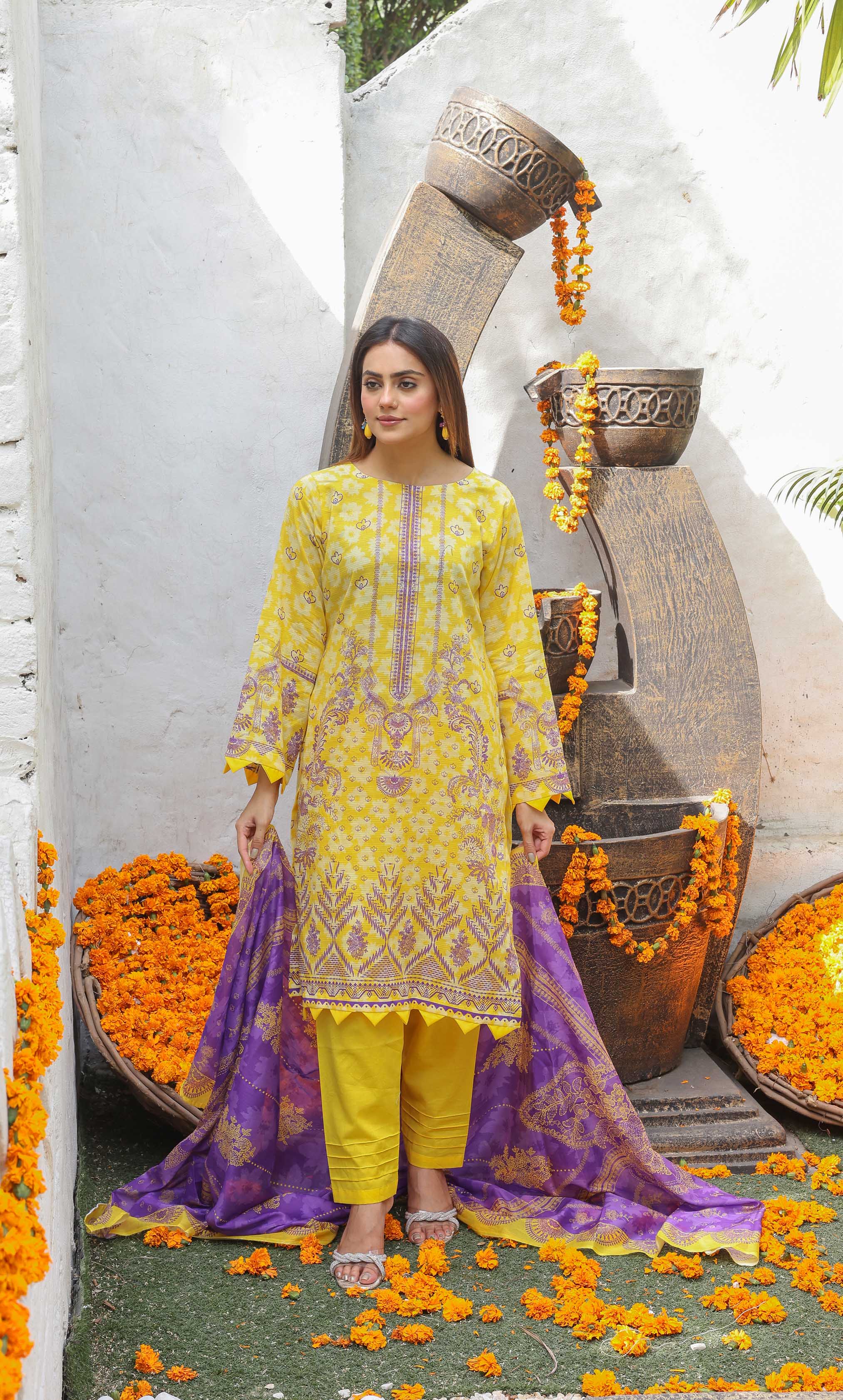 3 Piece Unstitched Lawn Suit -Merium's Exclusive