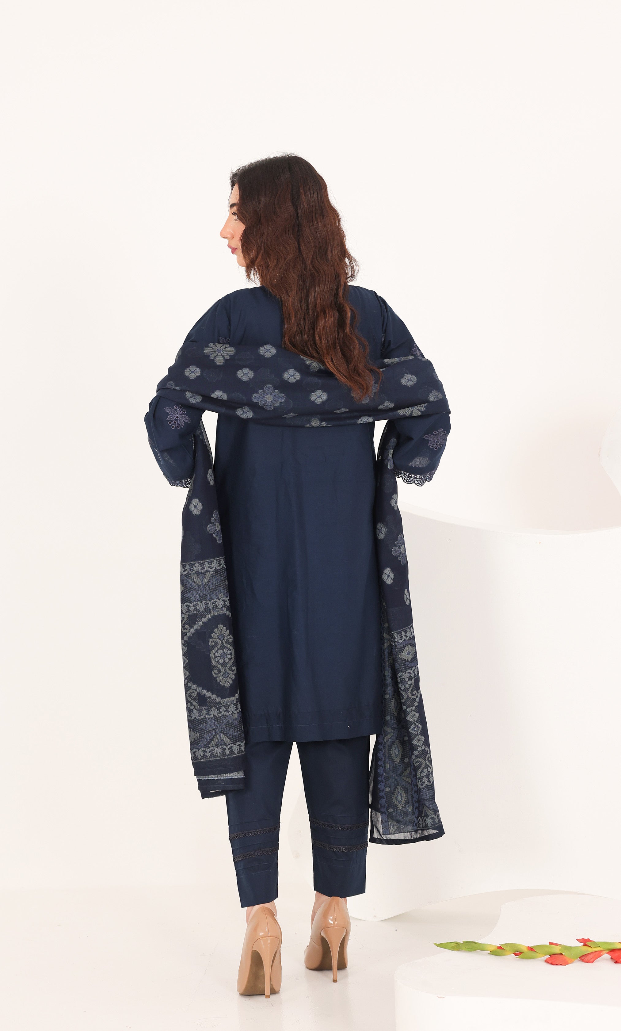 3PC Luxury Embroidered Unstitched Lawn Suit - ZED-05