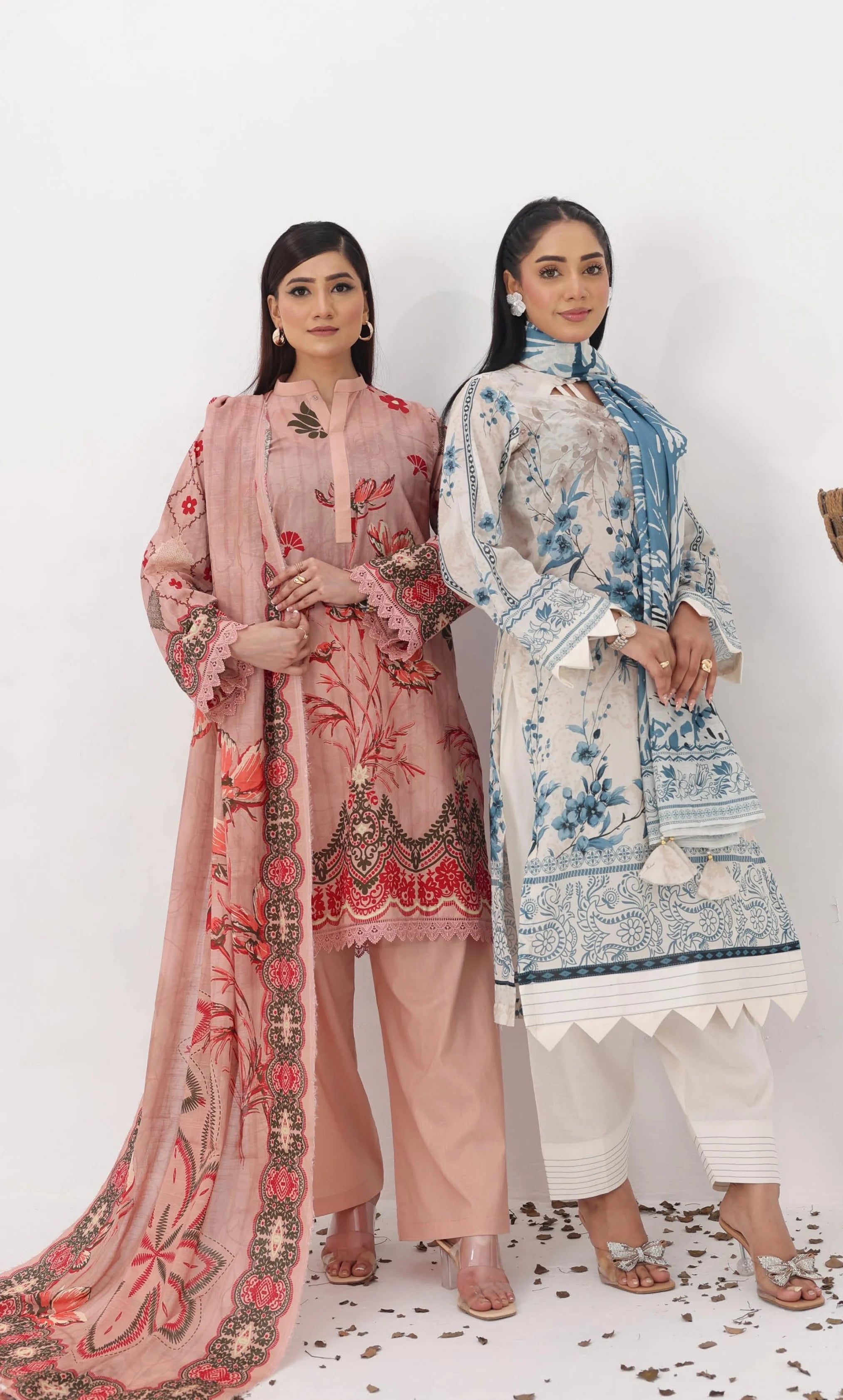 3 Piece Printed Unstitched Lawn Suit | ET-03