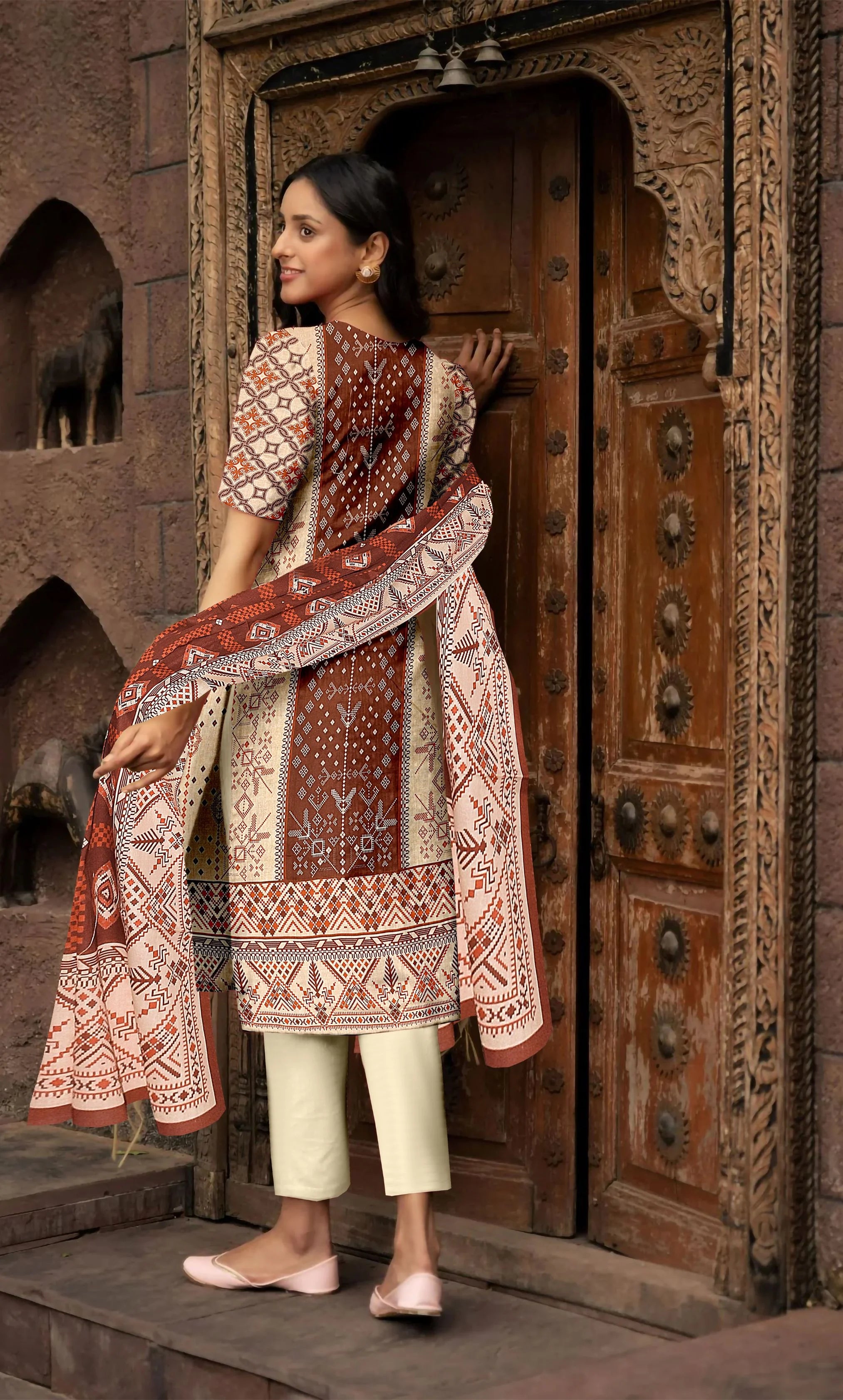 3PC Embroidered Unstitched Lawn Suit -NA-V15-06