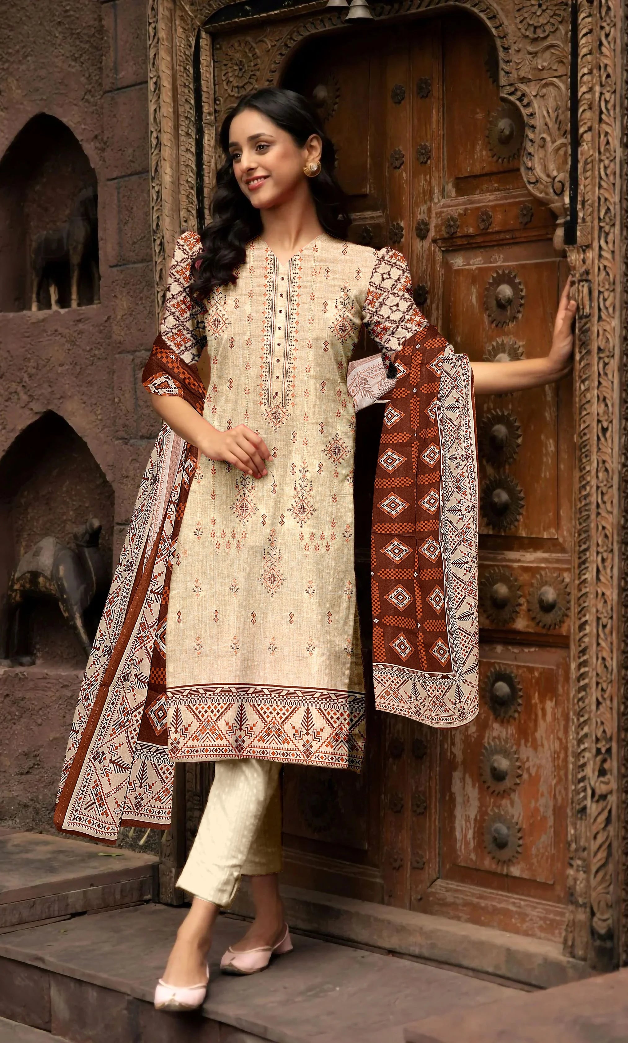 3PC Embroidered Unstitched Lawn Suit -NA-V15-06