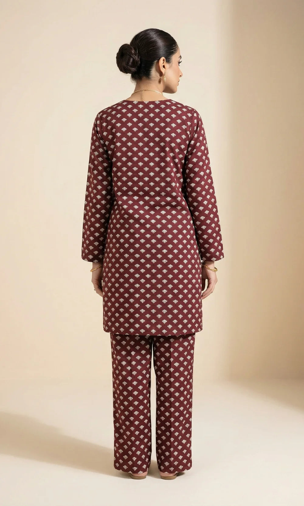 Suhana – 3 Piece Lawn | Embroidered Floral Front -09