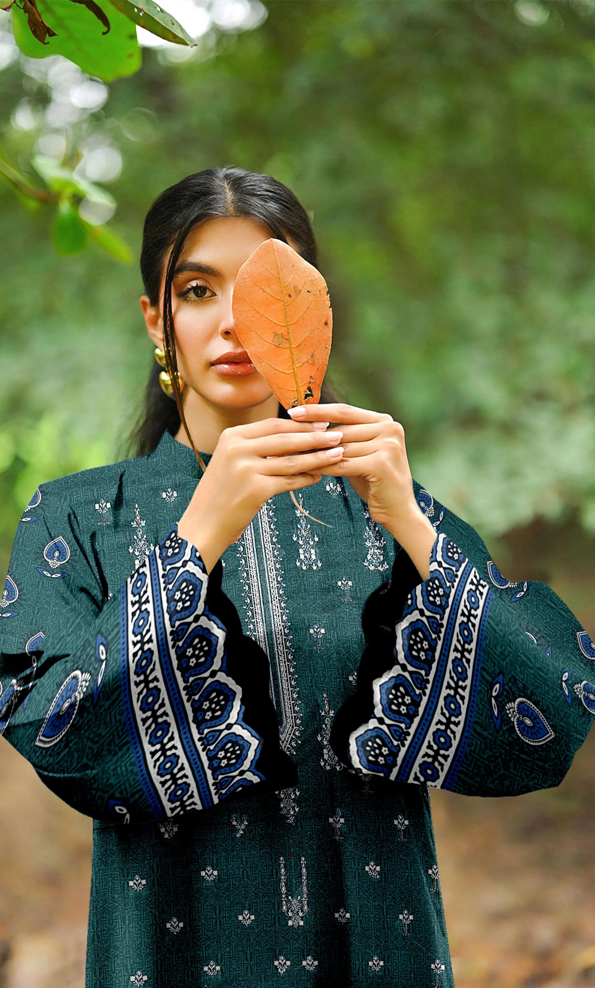 3PC Embroidered Unstitched Lawn Suit -NA-V15-07