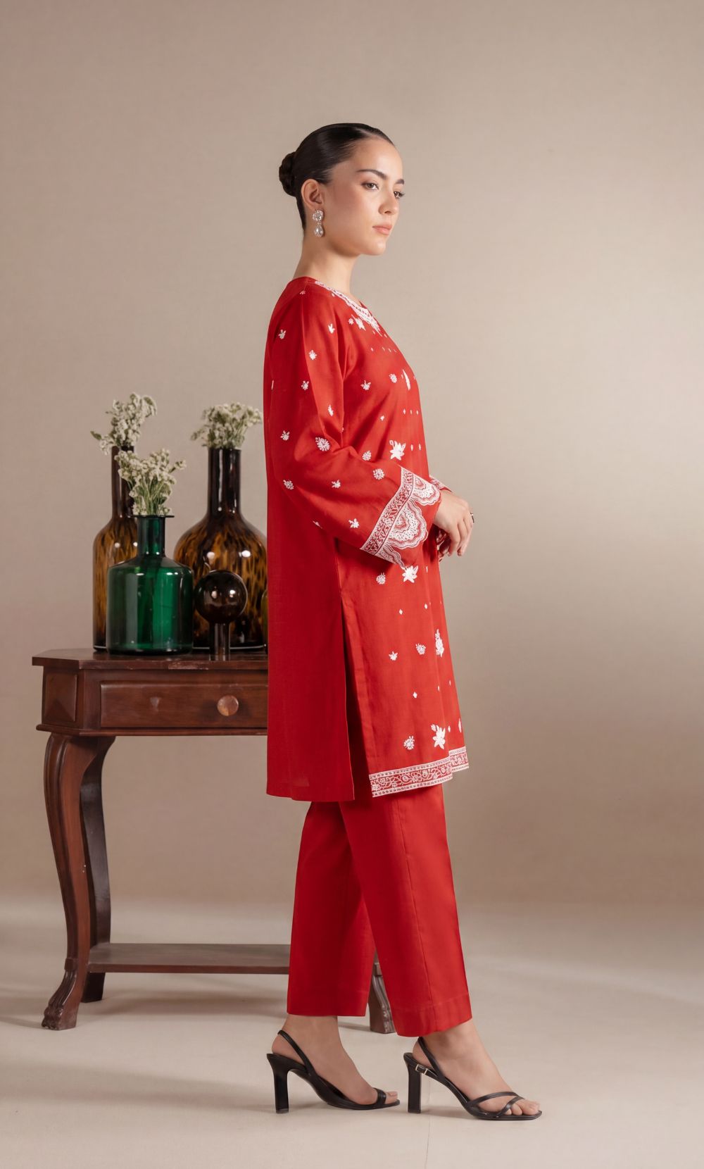 Signature Embroidered Lawn 2PC – Unstitched | Seraya | RED