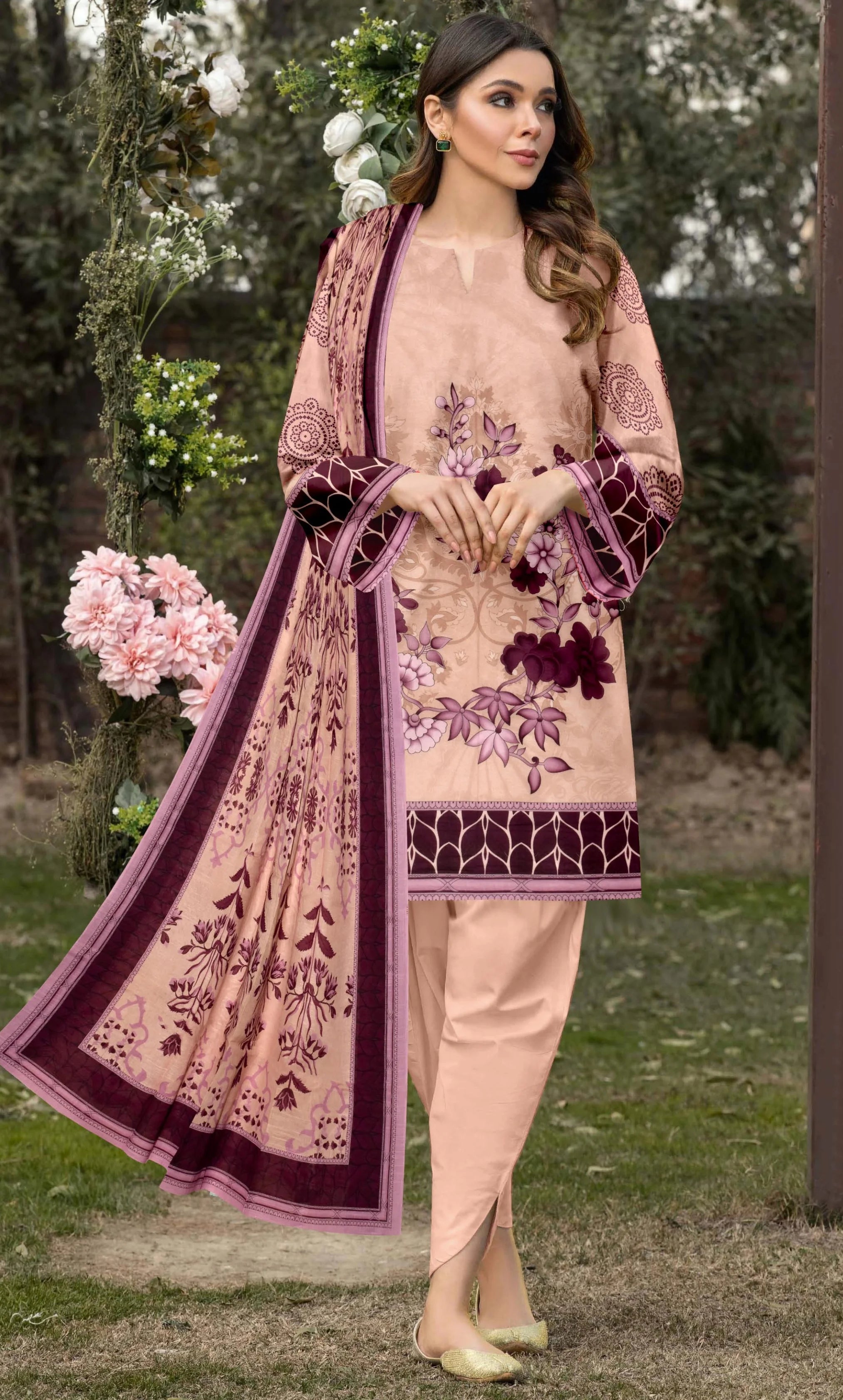 3 Piece Printed Unstitched Lawn Suit | ET-01