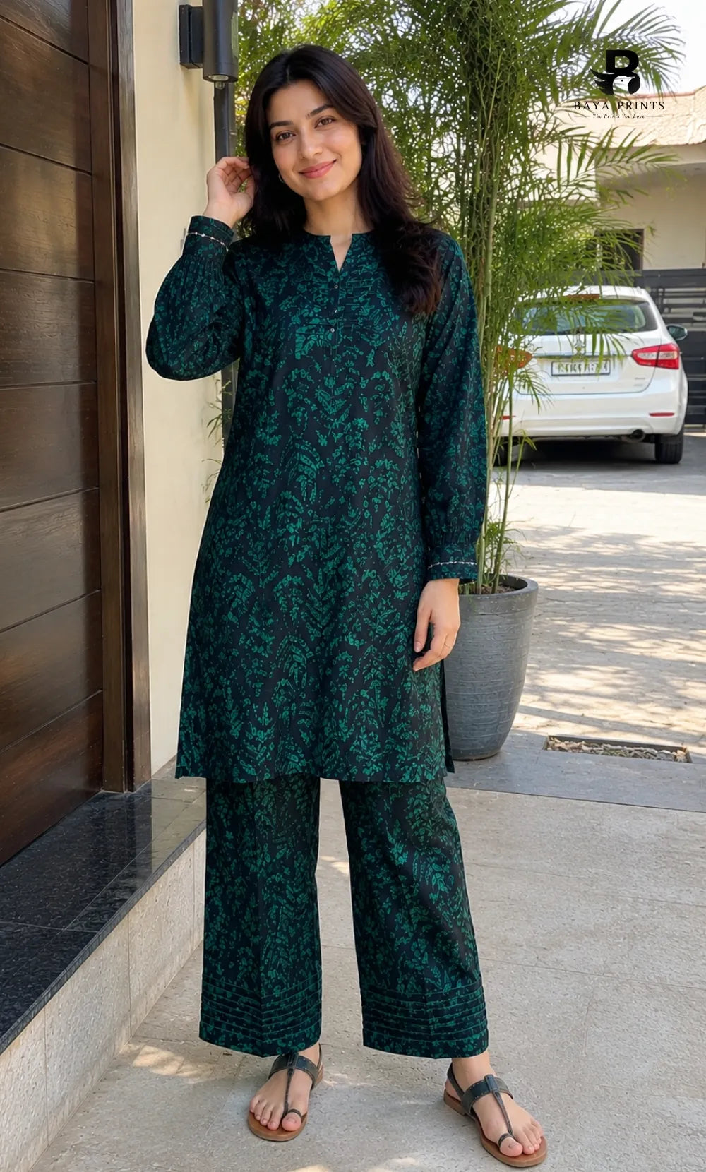 2PC Unstitched Printed Lawn Suit – Orlina (5 Meters)