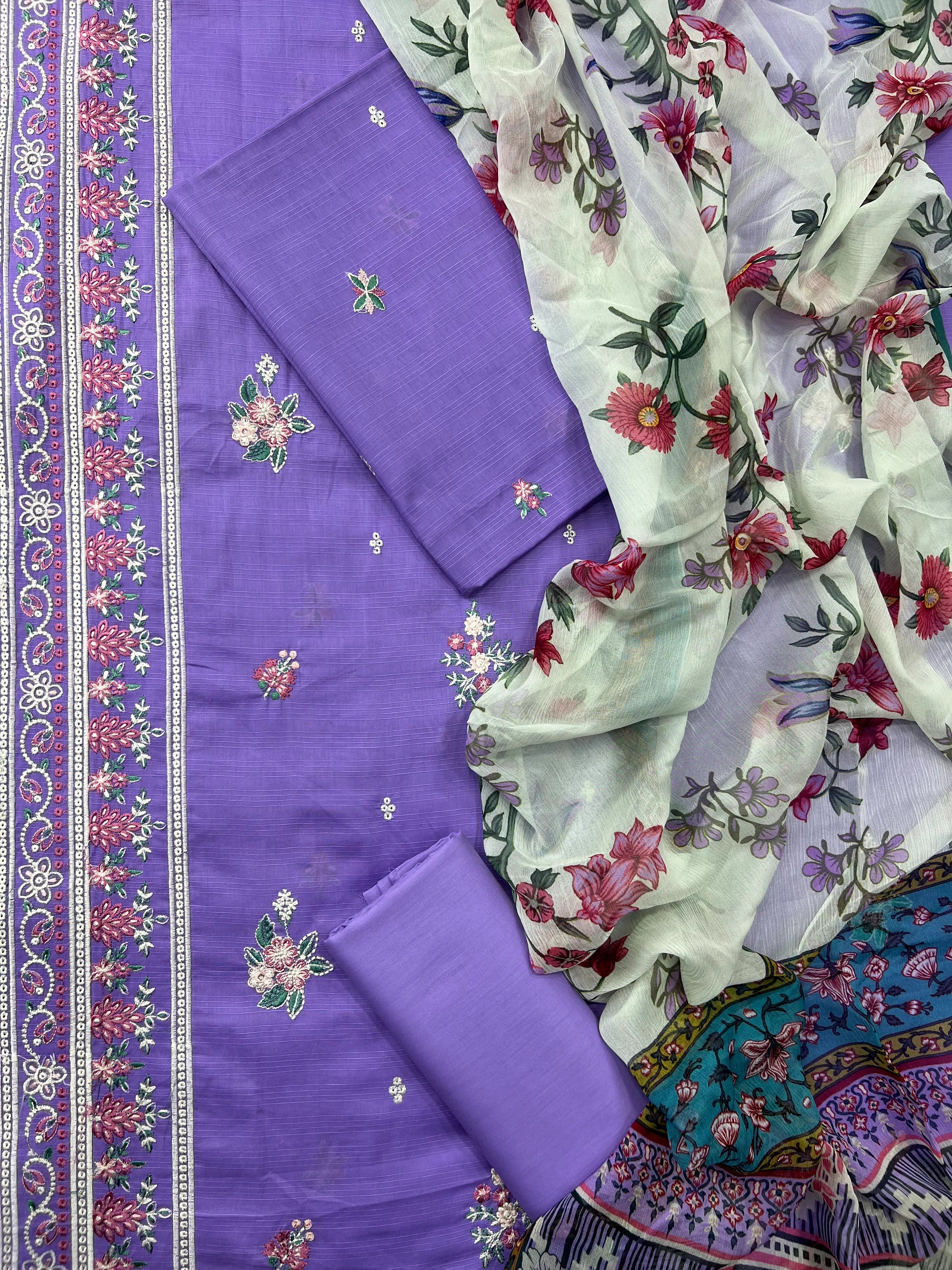 3-Piece | Unstitched Luxury Embroidered Lawn Suit | Nayab