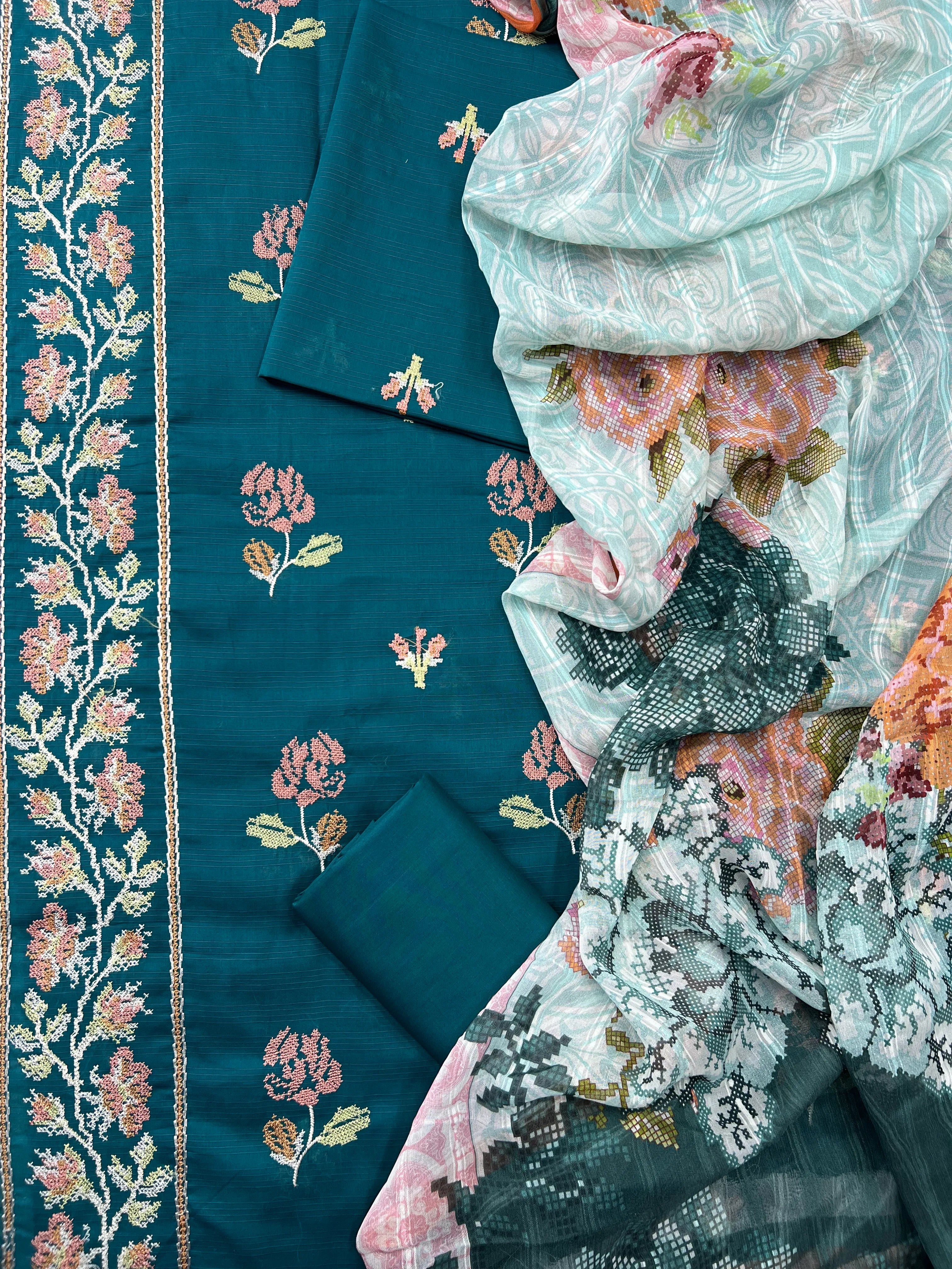 3-Piece | Unstitched Luxury Embroidered Lawn Suit | Nayab