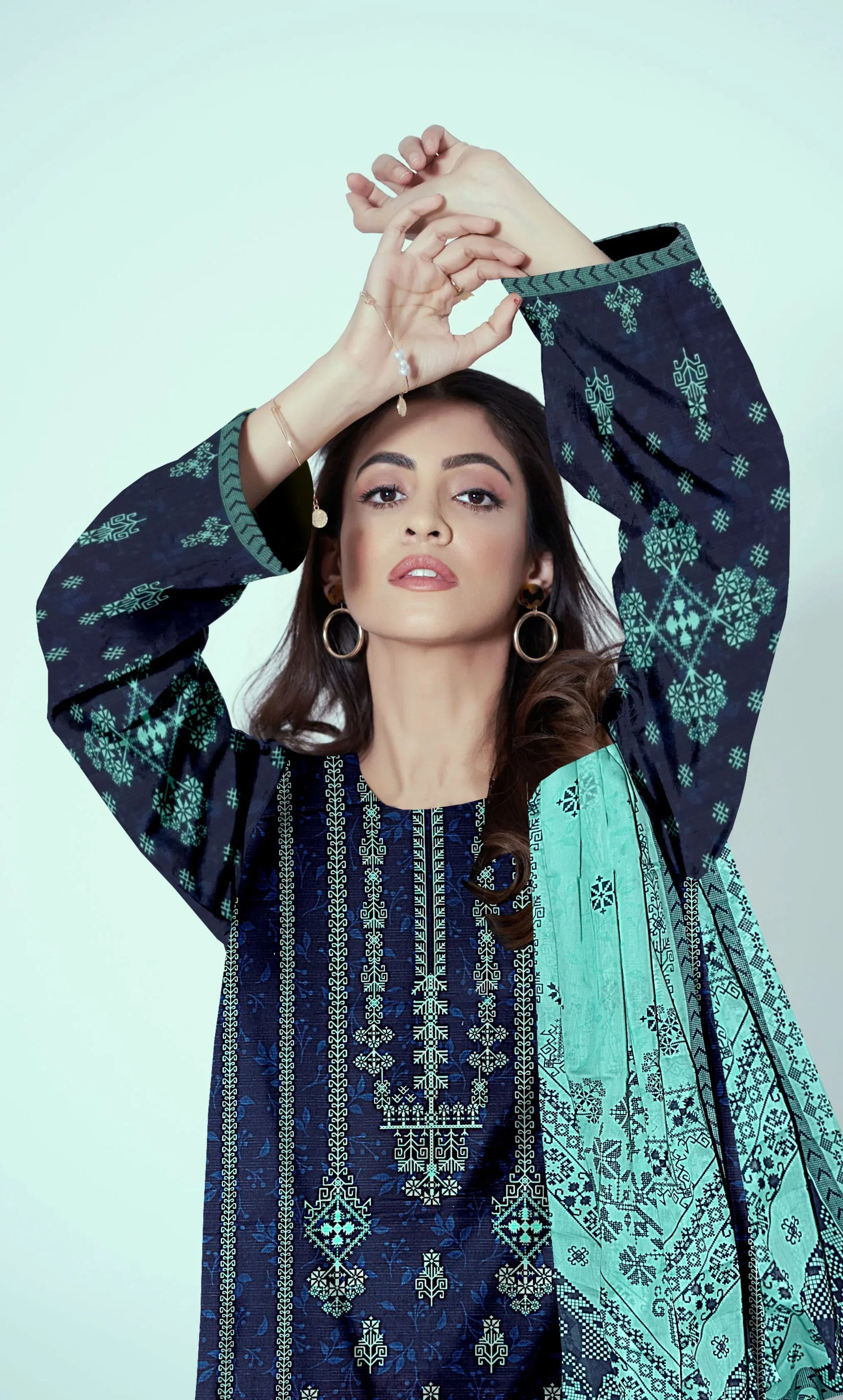 3 Piece Unstitched Lawn Suit -Merium's Exclusive
