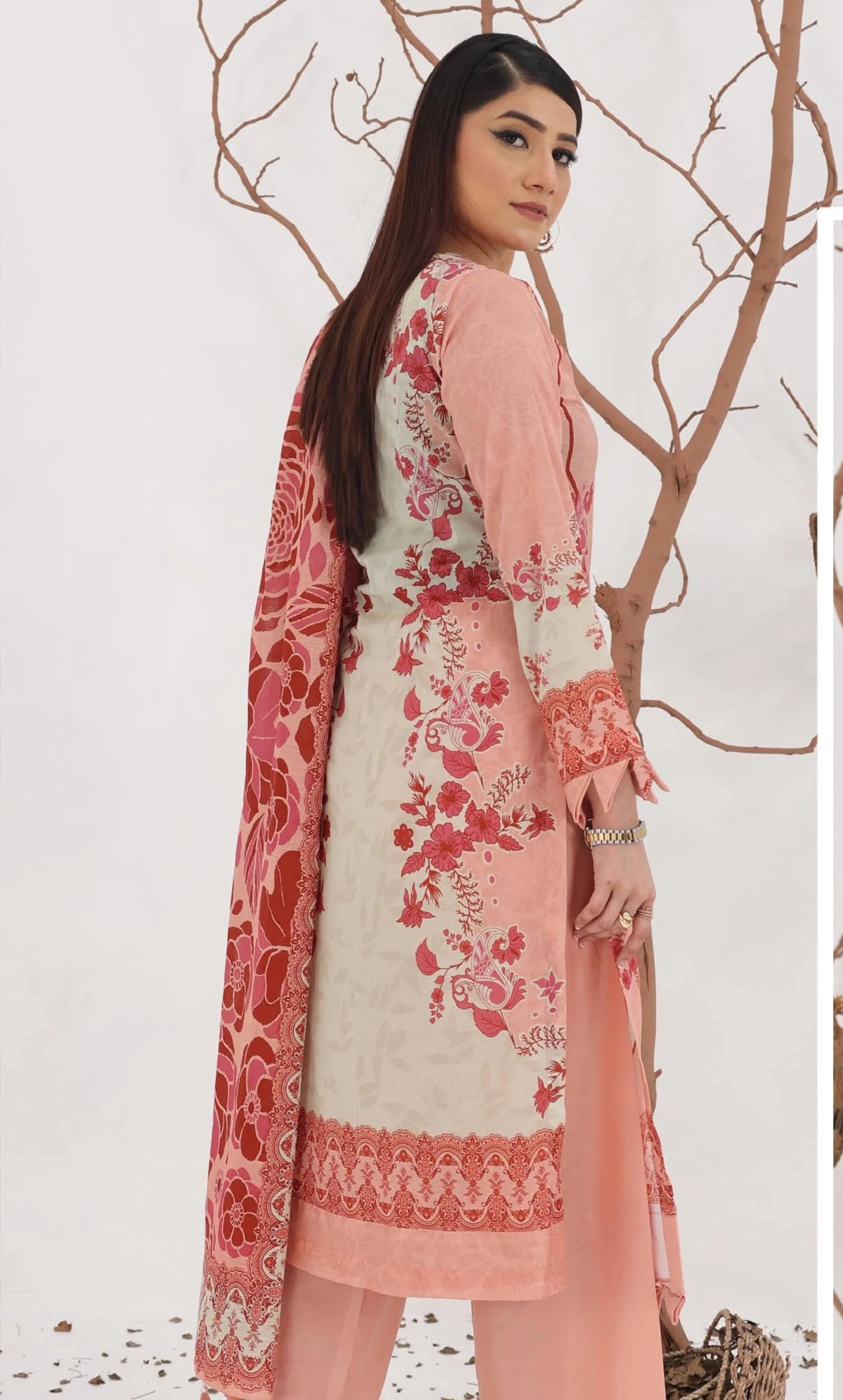 3 Piece Printed Unstitched Lawn Suit | ET-07