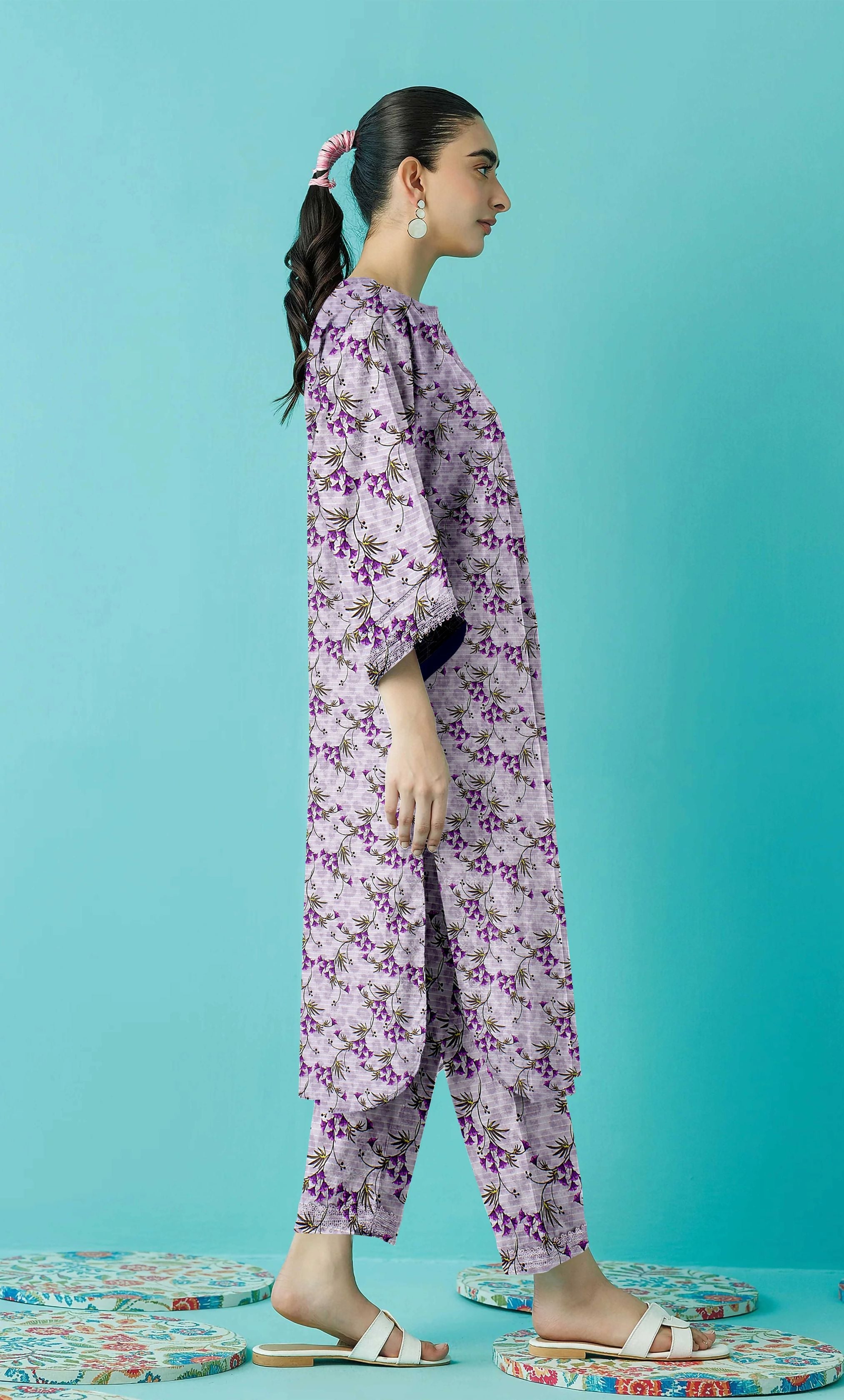 2PC Unstitched Printed Lawn Suit  - BD-V6-18