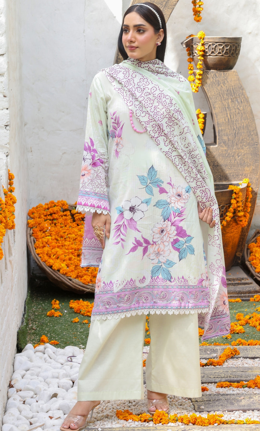 ZOE– 3PC Dobby Lawn Unstitched Suit-10