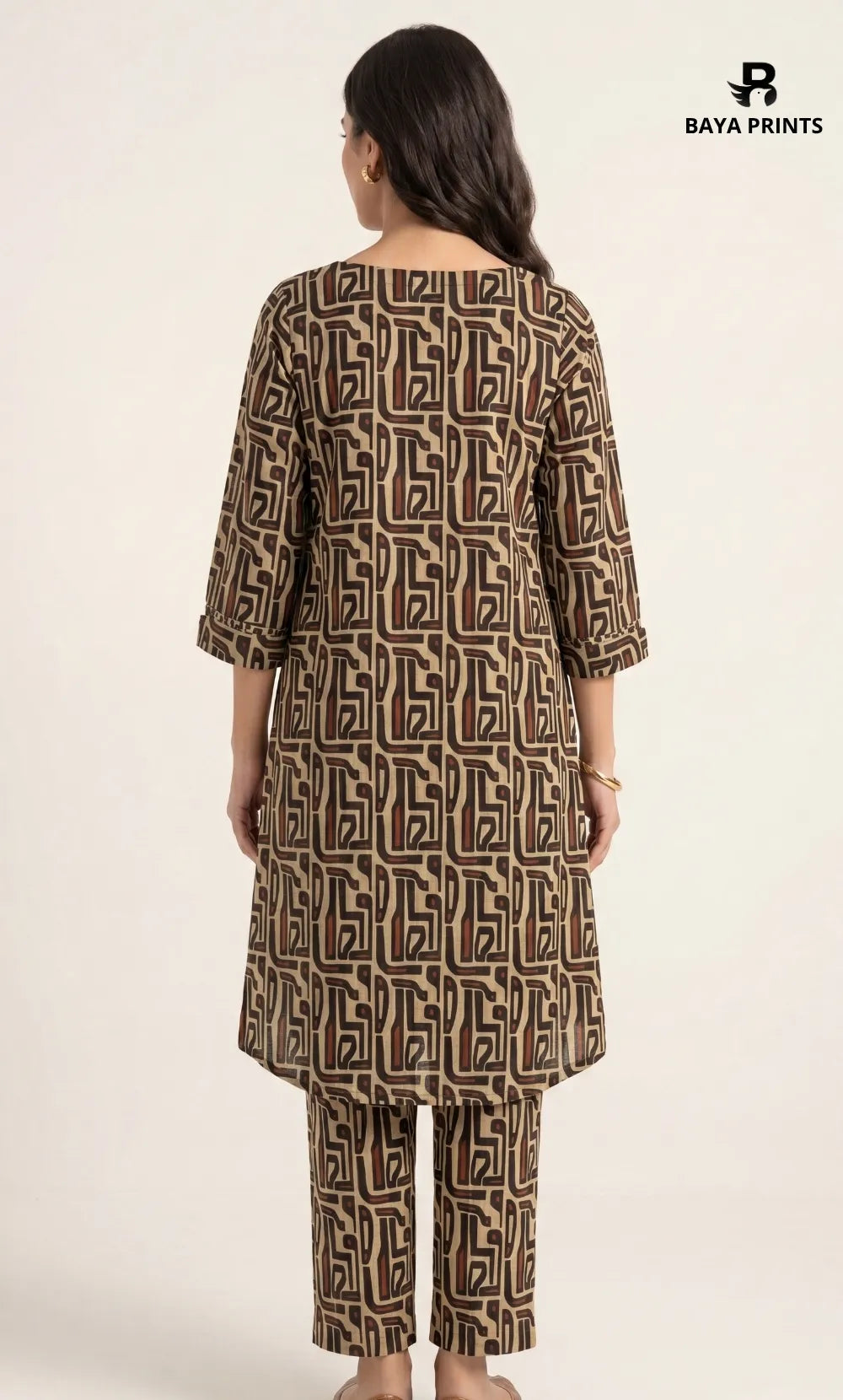 2PC Unstitched Printed Lawn Suit – Orlina (5 Meters)