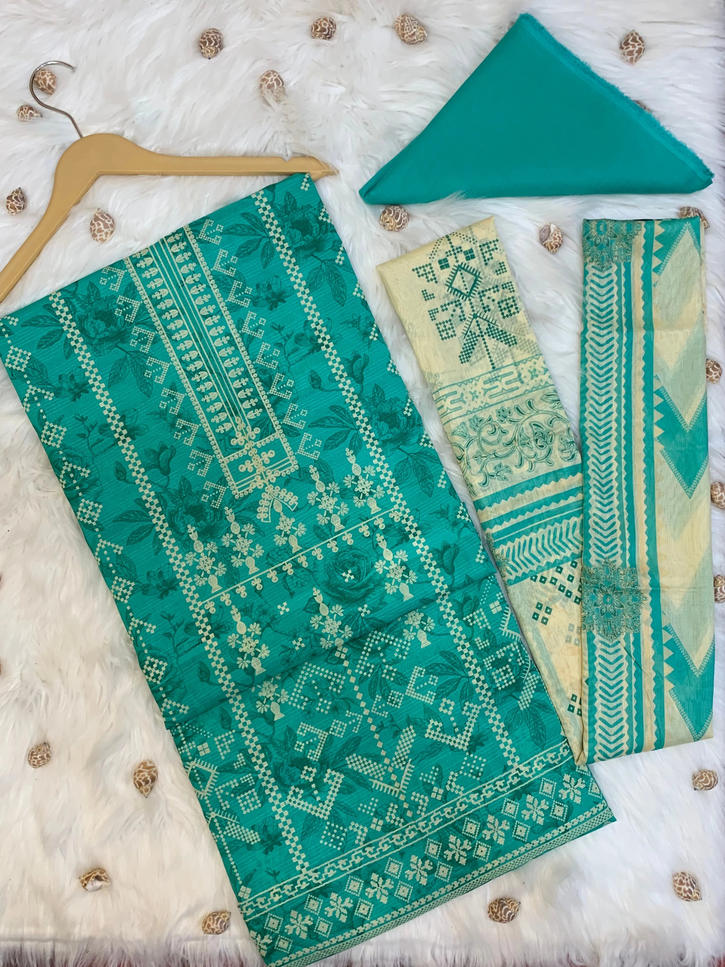 3 Piece Unstitched Lawn Suit -Merium's Exclusive