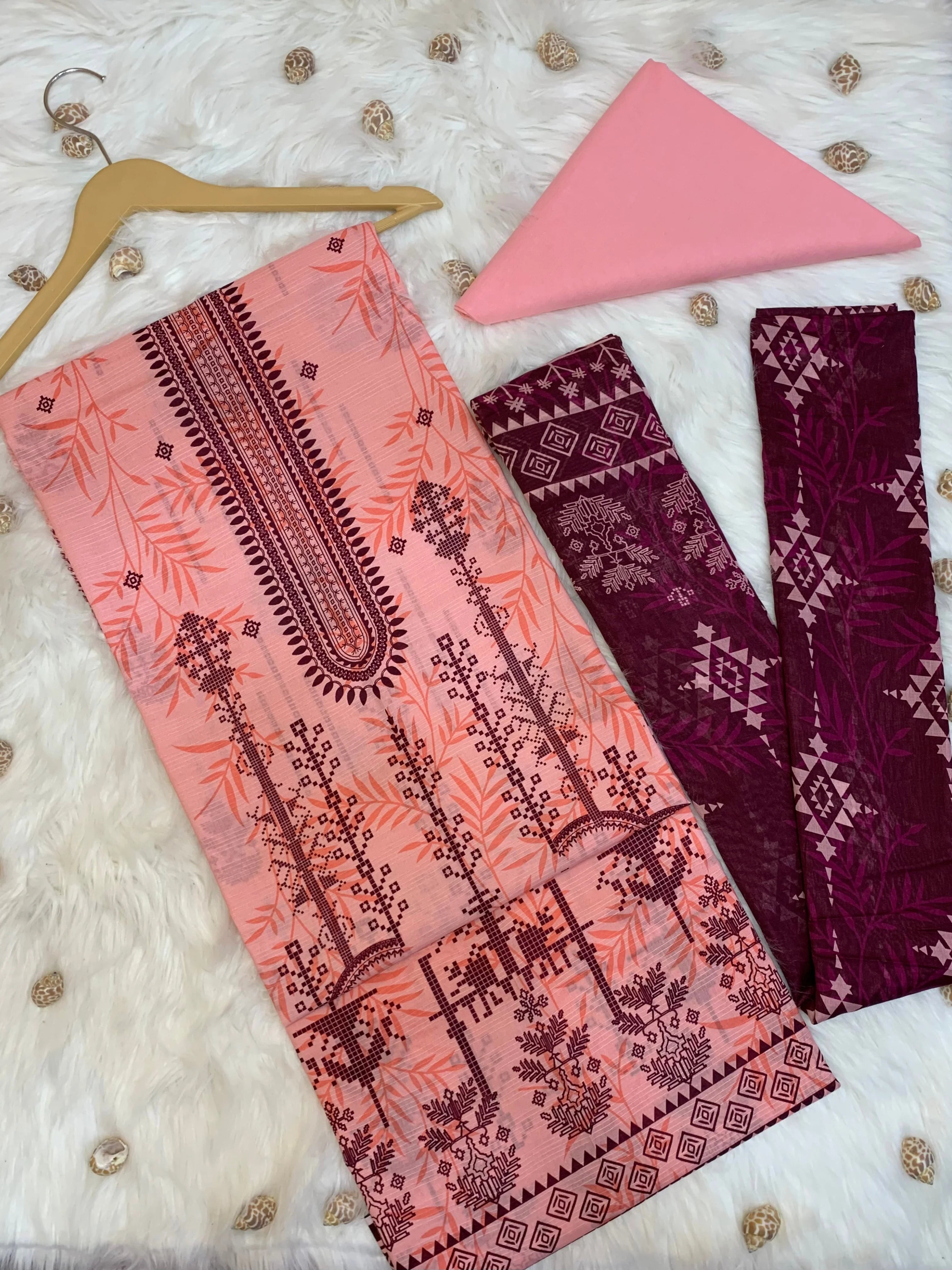 3 Piece Unstitched Lawn Suit -Merium's Exclusive