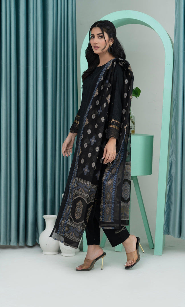3PC Embroidered Unstitched Lawn Suit -Z 06 Hover Image