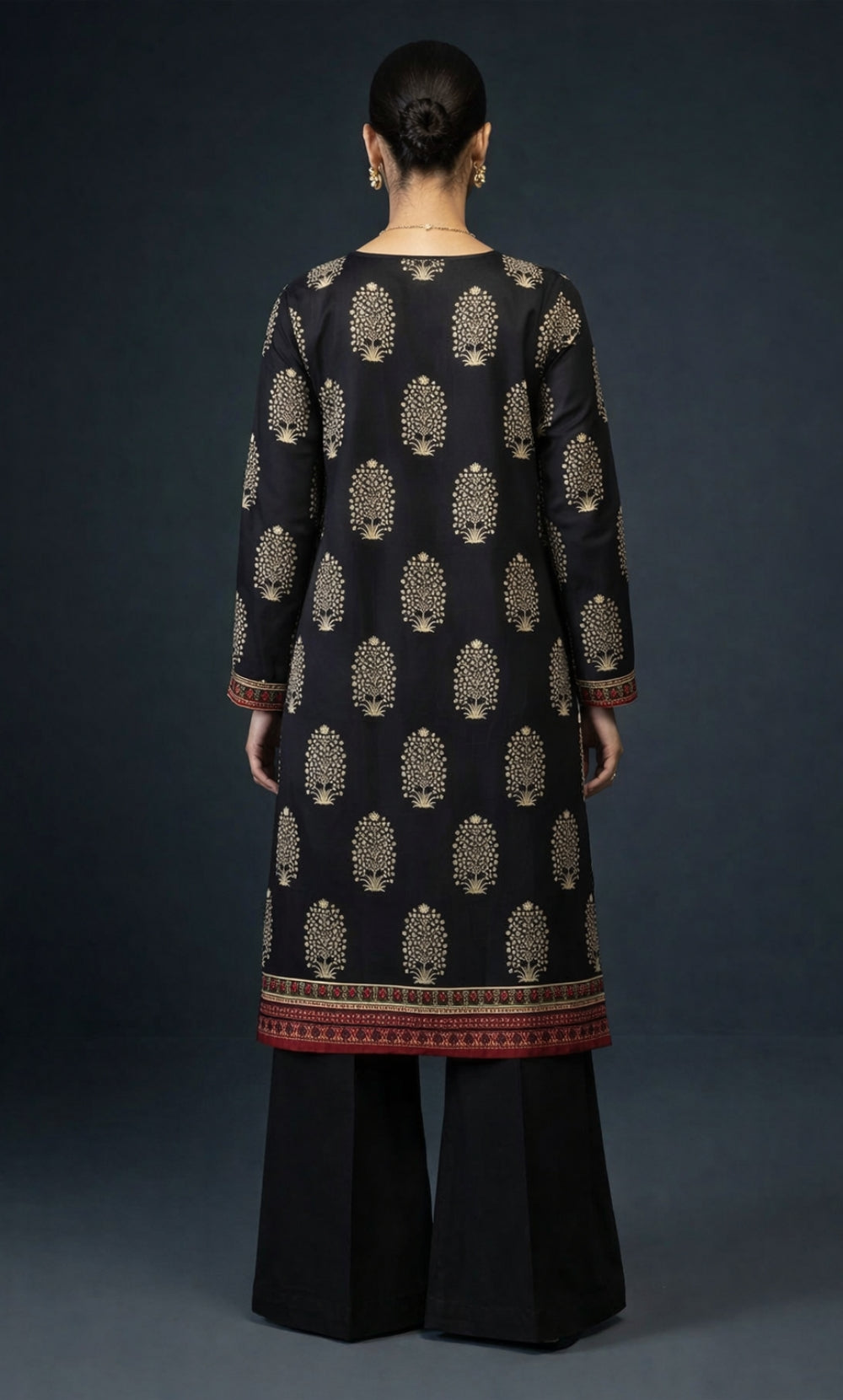 Galoria – 3 Piece Karandi Lawn Unstitched Suit | 04