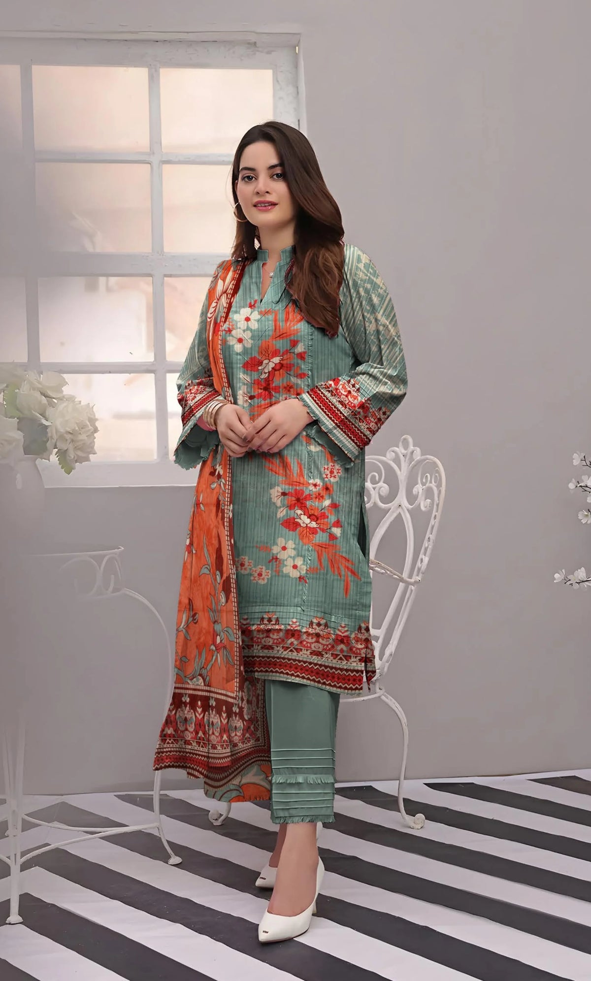 3PC Unstitched Printed Nino Kara  Lawn Suit – DE-V4-05